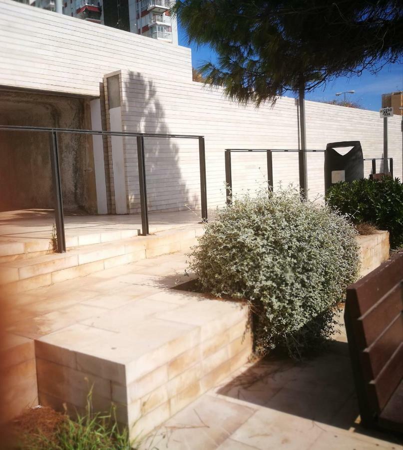 Grandpa Beach House Alicante Bagian luar foto
