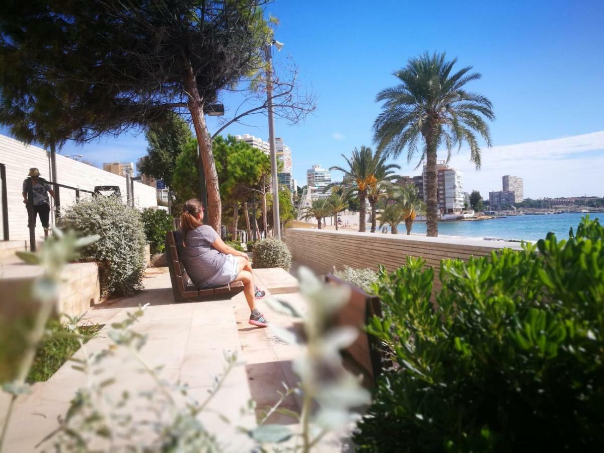 Grandpa Beach House Alicante Bagian luar foto